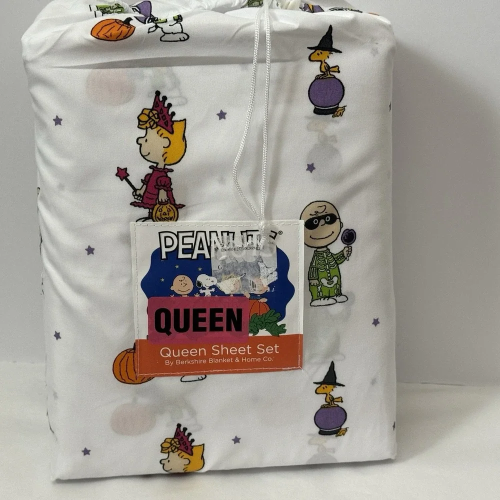 Peanuts Halloween Queen Sheet Set – Snoopy, Woodstock NWT
